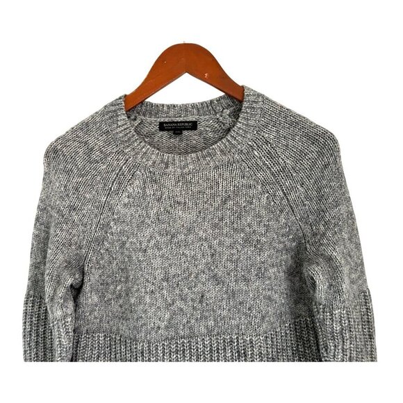 Banana Republic Italian Yarn Ribbed Chunky Gray Knit Crewneck Size XSmall - Picture 3 of 8
